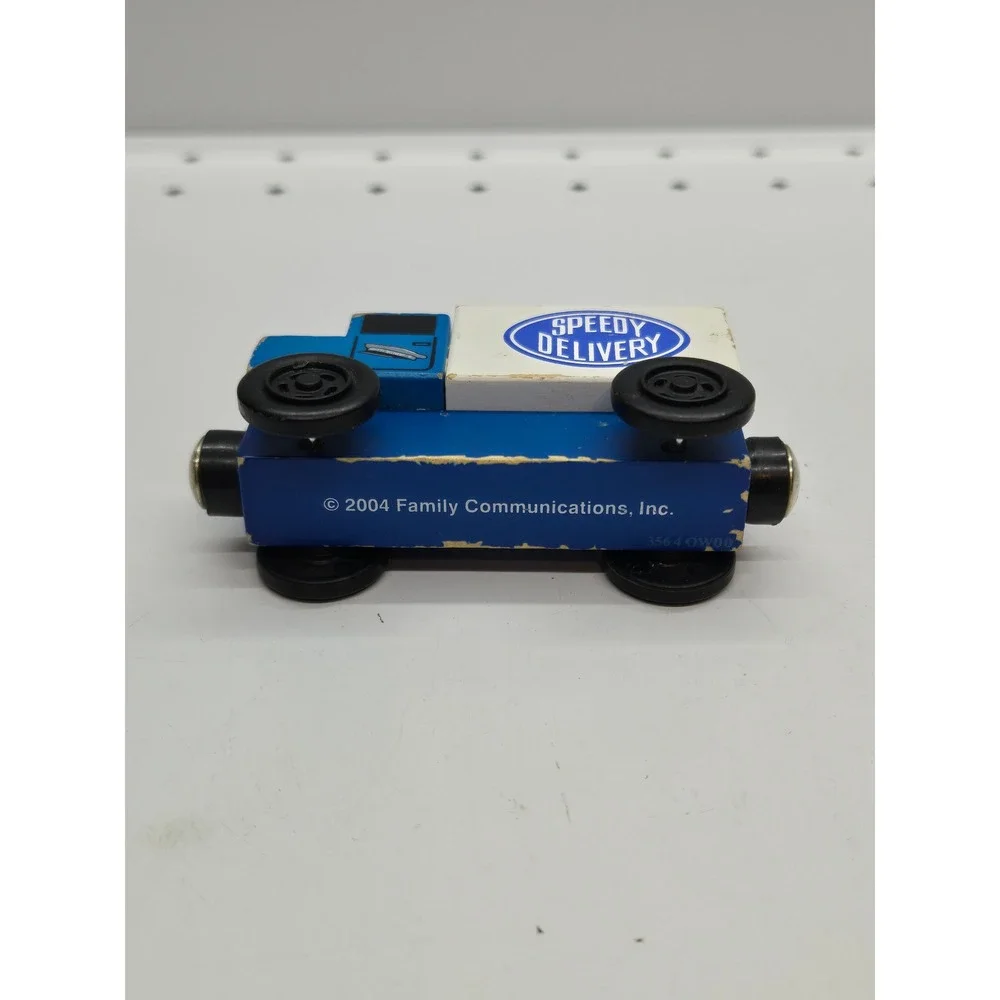 Mr Rogers Wooden Railway Speedy Delivery Truck 2004 Magnet Train Car Vehicle